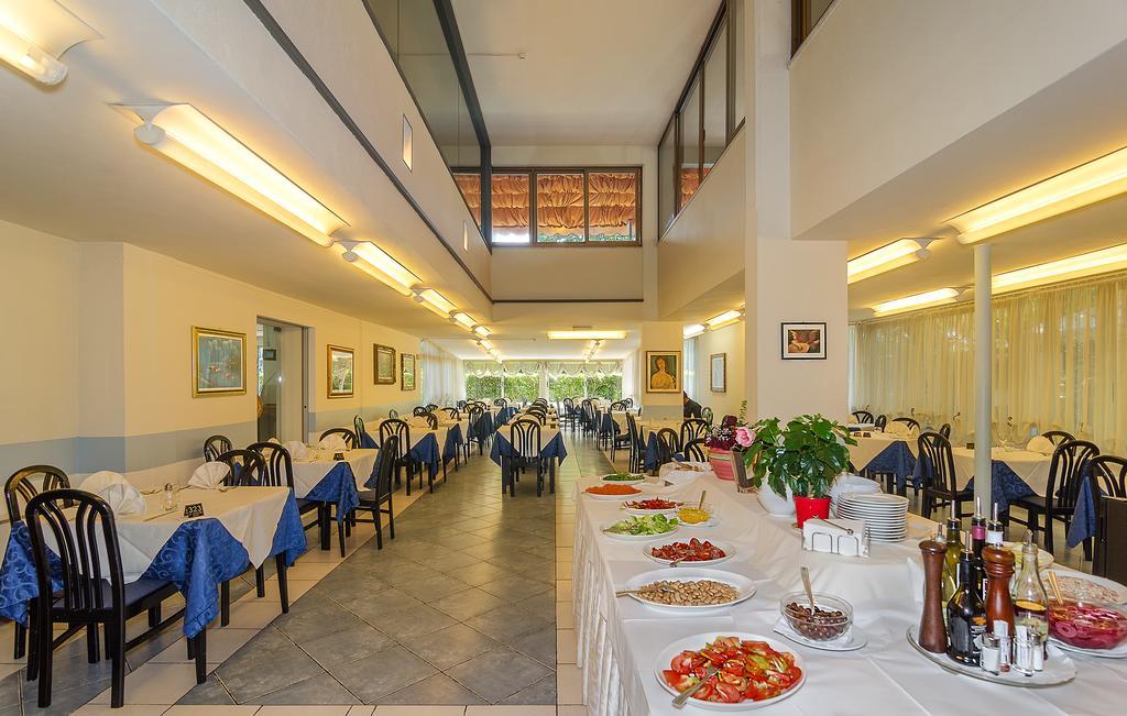 Hotel Le Ginestre Lido di Camaiore Exterior foto